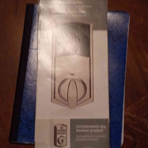 Kwikset 914 Traditional Keypad SmartCode Electronic Deadbolt Smart Lock featurin - Picture 8 of 9